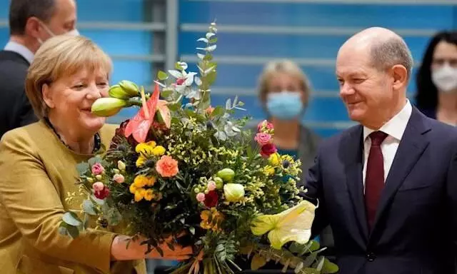 മെ​ർ​ക​ൽ പ​ടി​യി​റ​ങ്ങി; ജ​ർ​മ​നി​യെ ഇ​നി ഒല​ഫ്​ ഷോൾ​സ്​ ന​യി​ക്കും