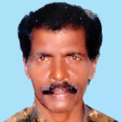 ലോ​ട്ട​റി വി​ൽ​പ​ന​ക്കാ​ര​ൻ ഷോ​ക്കേ​റ്റ്​ മ​രി​ച്ച നി​ല​യി​ൽ