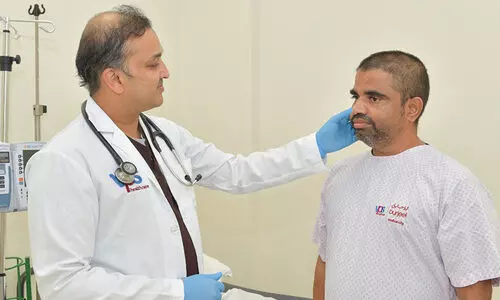 മാ​ര​ക​രോ​ഗം ബാ​ധി​ച്ച പ്ര​വാ​സി​ക്ക് തു​ണ​യാ​യി മ​ല​യാ​ളി ഡോ​ക്​​ട​ര്‍