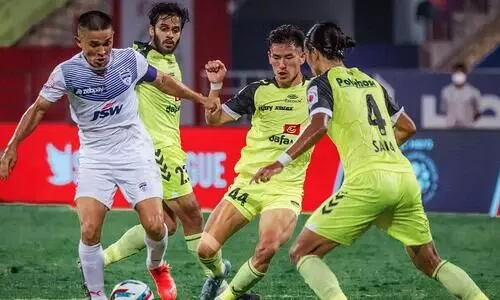 ബംഗളൂരുവിനെ വീഴ്​ത്തി ഹൈദരാബാദ്