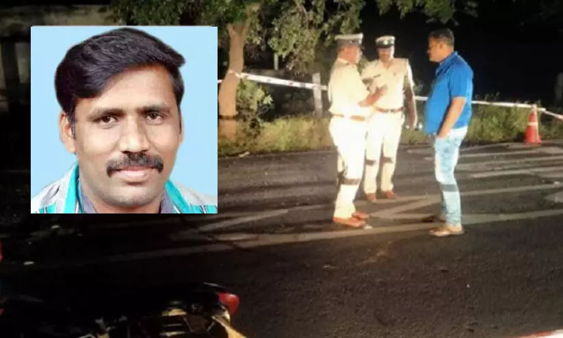 ബി.ജെ.പി പ്രവര്ത്തകനെ ബൈക്ക് തടഞ്ഞ് കൊലപ്പെടുത്തി ബി.ജെ.പി പ്രവര്ത്തകനെ ബൈക്ക് തടഞ്ഞ് കൊലപ്പെടുത്തി