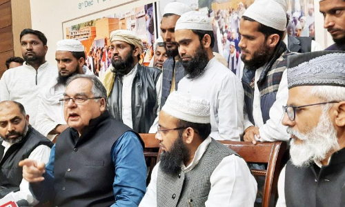 ഗുരുഗ്രാമിലെ ജുമുഅ: ആർ.എസ്​.എസ്​ ധാരണ മുസ്​ലിംകൾ തള്ളി