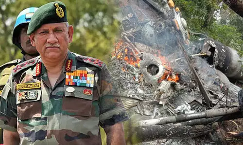 ബിപിൻ റാവത്തിനെ പുറത്തെടു​ക്കു​േമ്പാൾ ജീവനുണ്ടായിരുന്നു, അദ്ദേഹം പേര്​ പറഞ്ഞു -രക്ഷാപ്രവർത്തകൻ