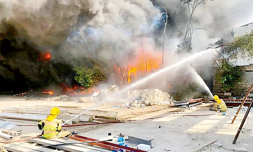 അം​ഗ​റ​യി​ൽ സം​ഭ​ര​ണ കേ​ന്ദ്ര​ത്തി​ൽ തീ​പി​ടി​ത്തം