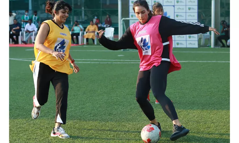 മാളവിക ജയറാമിന്‍റെ ടീമിനോട് ഏറ്റുമുട്ടി, റിമയുടെ ടീമിന് ജയം