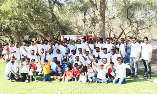 വാ​ഴ​യൂ​ർ കു​ടും​ബ​സം​ഗ​മം