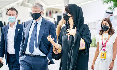 ബിൽ ഗേറ്റ്സ് എക്സ്പോ സന്ദർശിച്ചു