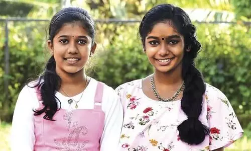 ഉറുമ്പുകളുമായി ഈ മിടുക്കികൾ ദേശീയ ബാല ശാസ്ത്ര കോൺഗ്രസിലേക്ക്