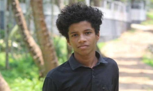 വണ്ടൂരിൽ ബസിനടിയിൽ പെട്ട് പ്ലസ് ടു വിദ്യാർഥിക്ക് ദാരുണാന്ത്യം