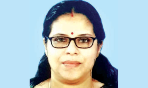 സ്​​കൂ​ട്ട​റി​ൽ കാ​റി​ടി​ച്ച്​ വീ​ണ നഴ്​സ്​ ടിപ്പർ ലോ​റി ക​യ​റി മ​രി​ച്ചു