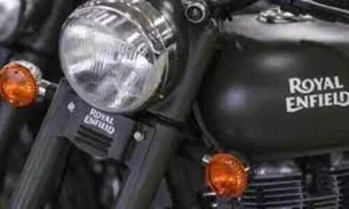 മോഷ്ടാക്കളെ ബൈക്കുമായി പിടികൂടി മോഷ്ടാക്കളെ ബൈക്കുമായി പിടികൂടി