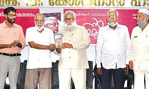 ടി.കെ. അബ്​ദുല്ലയുടെ അവസാന പുസ്​തകം പുറത്തിറങ്ങി