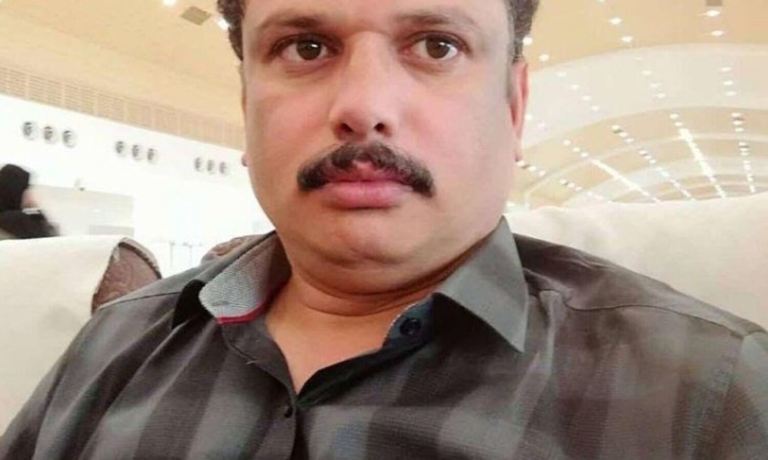 അവധിക്ക് നാട്ടിൽ പോയ പ്രവാസി ഹൃദയാഘാതത്തെ തുടർന്ന് മരിച്ചു