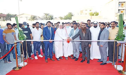 ഹോ​ട്ട് പാ​ക്ക് ഗ്രൂ​പ്പ്​ 40ാമ​ത് സെ​യി​ൽ സെൻറ​ർ പ്ര​വ​ർ​ത്ത​ന​മാ​രം​ഭി​ച്ചു