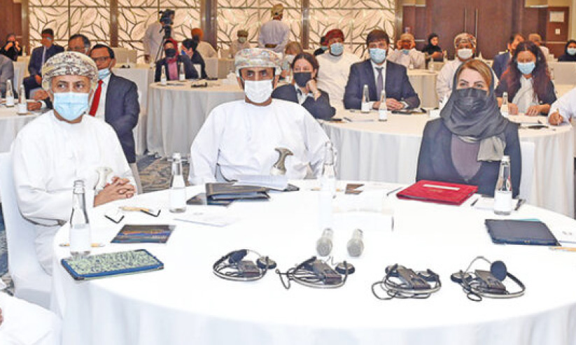 അംബാസഡർമാരുമായും മേധാവികളുമായും കൂടിക്കാഴ്ച നടത്തി