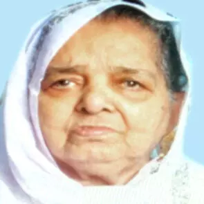 പ​രേ​ച്ചി ഉ​മ്മ