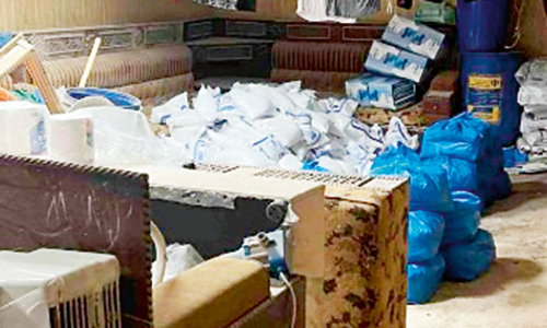 സൈ​നി​ക​ൻ ന​ട​ത്തി​യി​രു​ന്ന മ​ദ്യ​നി​ർ​മാ​ണ കേ​ന്ദ്രം പി​ടി​കൂ​ടി