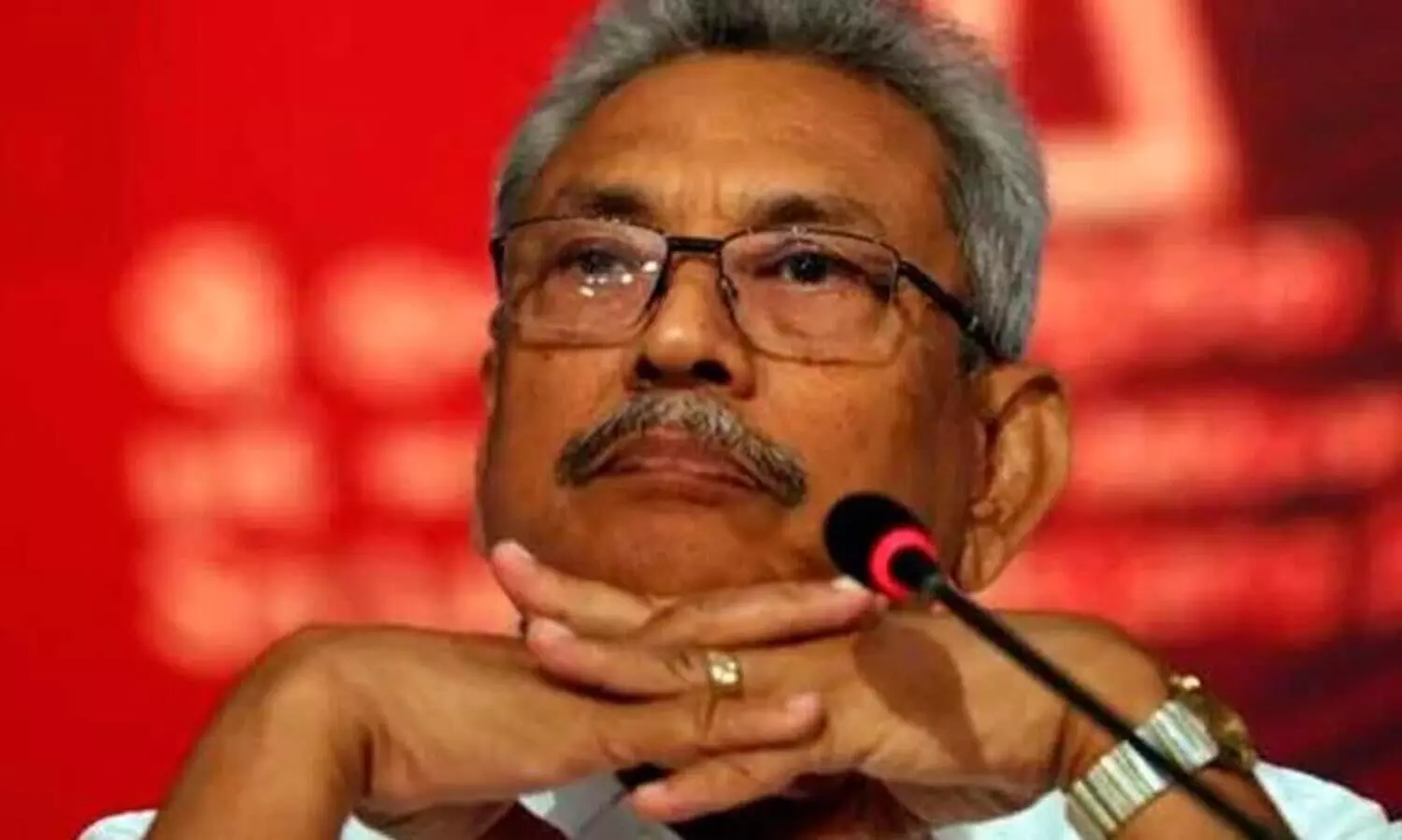 പാർലമെൻറ്​ സസ്​പെൻഡ്​​ ചെയ്​ത്​​ ശ്രീലങ്കൻ പ്രസിഡൻറ്​ സിംഗപ്പൂരിൽ