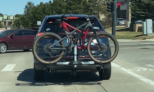 വാ​ഹ​ന​ങ്ങ​ളു​ടെ ന​മ്പ​ർ​േ​പ്ല​റ്റ്​​ മ​റ​ച്ചാ​ൽ ശി​ക്ഷ