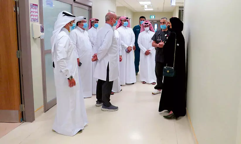 അൽ ഹിമൈല ഹെൽത്ത് സെൻറർ മനുഷ്യാവകാശ സമിതി ചെയർപേഴ്സൺ സന്ദർശിച്ചു അൽ ഹിമൈല ഹെൽത്ത് സെൻറർ മനുഷ്യാവകാശ സമിതി ചെയർപേഴ്സൺ സന്ദർശിച്ചു