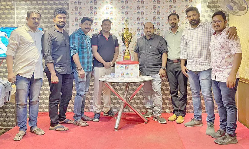 ക്രിക്കറ്റ് ടൂർണമെൻറ് സംഘടിപ്പിക്കുന്നു ക്രിക്കറ്റ് ടൂർണമെൻറ് സംഘടിപ്പിക്കുന്നു