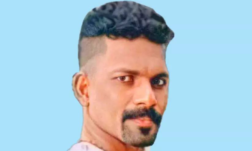 വാഹനാപകടത്തില് പരിക്കേറ്റ യുവാവ് മരിച്ചു വാഹനാപകടത്തില് പരിക്കേറ്റ യുവാവ് മരിച്ചു