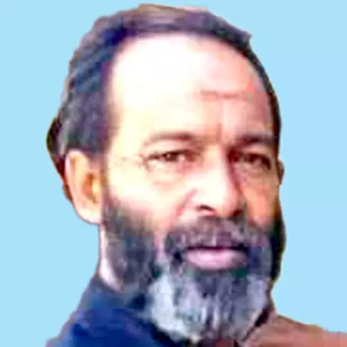 നി​ര്‍ത്തി​യി​ട്ട ലോ​റി​ക്ക് പി​ന്നി​ല്‍ ബൈ​ക്കി​ടി​ച്ച് കു​ടും​ബ​നാ​ഥ​ന്‍ മ​രി​ച്ചു