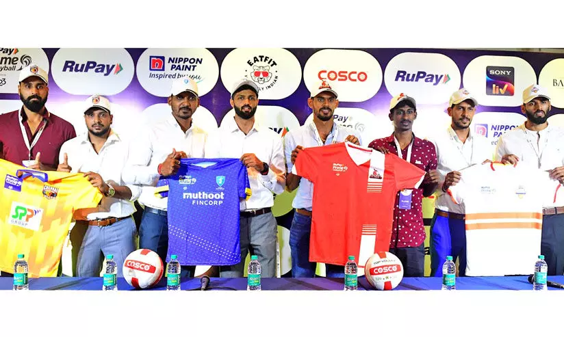 െപ്രെം വോളി: പുതിയ ഹീറോകളെ നിശ്ചയിച്ച് താരലേലം െപ്രെം വോളി: പുതിയ ഹീറോകളെ നിശ്ചയിച്ച് താരലേലം