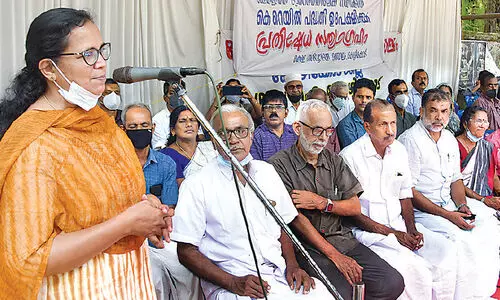 സിൽവർ ലൈൻ കേരളത്തി​‍െൻറ അവസാന വികസന പദ്ധതിയാവും –സി.ആർ. നീലകണ്ഠൻ