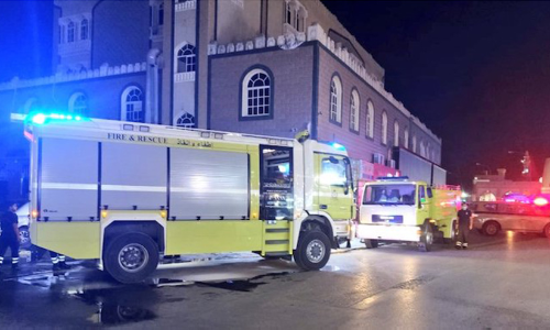 അ​പ്പാ​ർ​ട്​​മെൻറി​ൽ തീ ​പി​ടി​ത്തം; ര​ണ്ടു​പേ​ർ​ക്ക്​ പ​രി​ക്ക്​