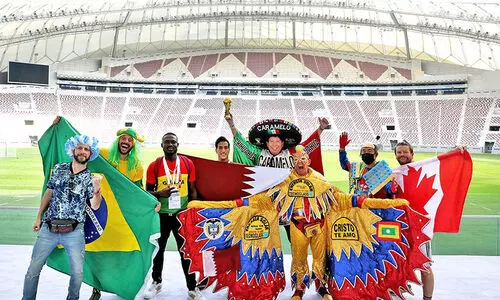 ഫി​ഫ അ​റ​ബ്​ ക​പ്പ്​​ ഉത്സവമാക്കി ആരാധകർ