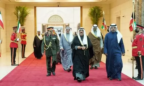 ജി.സി.സി ഉച്ചകോടി:   കുവൈത്ത്​ കിരീടാവകാശി സൗദിയിലെത്തി