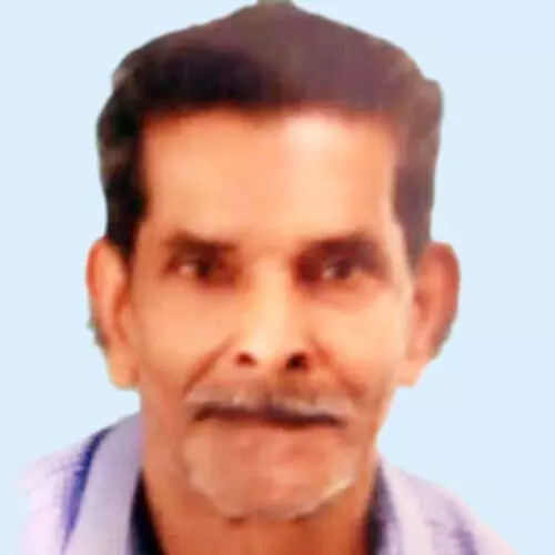 ര​വീ​ന്ദ്ര​ന്‍ പി​ള്ള