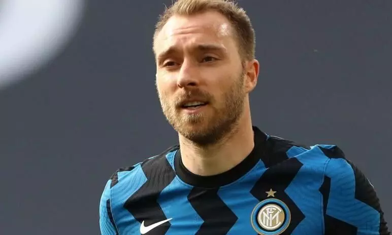 ഫുട്​ബാൾ ക​ളി​ക്കി​ടെ കു​ഴ​ഞ്ഞു​വീ​ണ എ​റി​ക്​​സ​െൻറ ക​രാ​ർ റ​ദ്ദാ​ക്കാ​ൻ ഇ​ൻ​റ​ർ