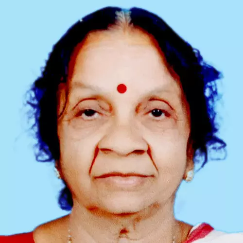 മല​ളി​ത ന​ന്ദ​കു​മാ​ർ