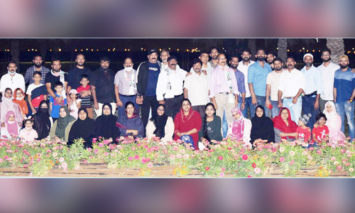 പ​ള്ളി​പ്പാ​ട്ട് തൂ​മ്പ​ൻ പ്ര​വാ​സി കൂ​ട്ടാ​യ്മ കു​ടും​ബ സം​ഗ​മം