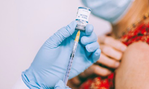 കോ​വി​ഡ് ബൂ​സ്​​റ്റ​ർ ഡോ​സ്​: ഉം​സ​ലാ​ലി​ൽ പു​തി​യ കേ​ന്ദ്രം വ​രു​ന്നു