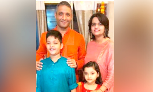 ധീ​ര​സ്​മരണയായി വ​രു​ൺ സി​ങ്