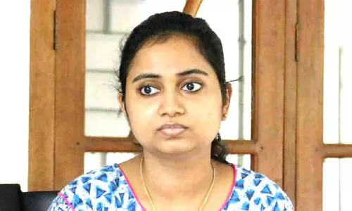 ആതിരക്ക് രണ്ടാം തവണയും വൃക്ക മാറ്റിവെക്കണം; വേണം, സുമനസ്സുകളുടെ കാരുണ്യം