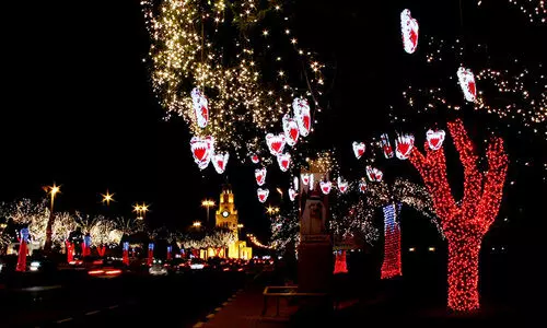 പ​വി​ഴ​ദ്വീ​പി​െൻറ മ​തേ​ത​ര കാ​ഴ്​​ച​പ്പാ​ടു​ക​ൾ