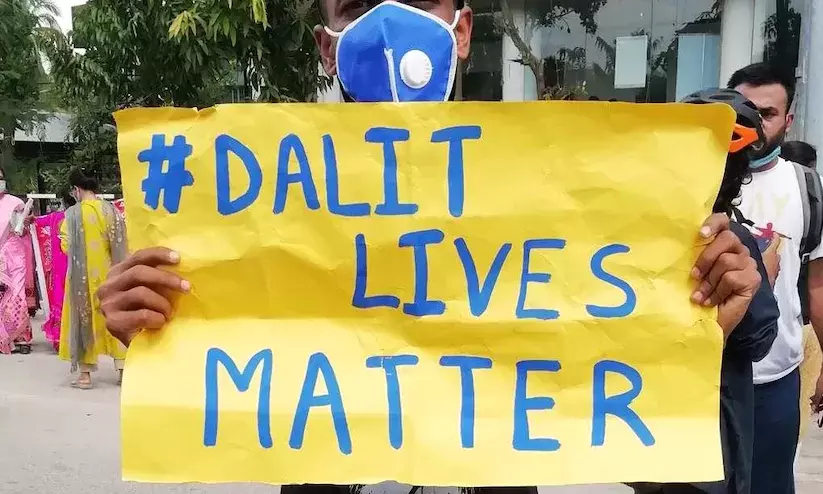 ക്ഷേത്രത്തിന് സമീപത്തെ റോഡിലൂടെ നടന്നു;​ ദലിത് യുവാവിന് മർദനം