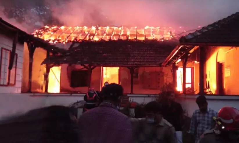Vadakara taluk office