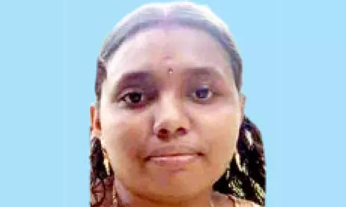 പ്ര​സ​വ​ശേ​ഷം ചി​കി​ത്സ​യി​ല്‍ ക​ഴി​ഞ്ഞി​രു​ന്ന യു​വ​തി മ​രി​ച്ചു