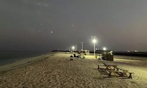 ശമാലിൽ വനിതകൾക്ക് മാത്രമായി കടൽത്തീരം ശമാലിൽ വനിതകൾക്ക് മാത്രമായി കടൽത്തീരം