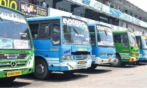 സംസ്ഥാനത്ത് സ്വകാര്യ ബസ് സമരം മാറ്റിവെച്ചു