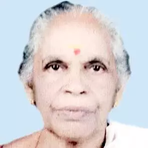 ര​ത്ന​മ്മ