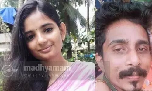 തിക്കോടിയിൽ യുവതിയെ തീകൊളുത്തി കൊലപ്പെടുത്തി ആത്മഹത്യക്ക് ശ്രമിച്ച യുവാവും മരിച്ചു