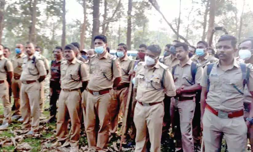 ഒടുവിൽ കടുവയെ കണ്ടു; മ​യ​ക്കു​വെ​ടി വെ​ക്കാ​നു​ള്ള ശ്ര​മം വി​ജ​യി​ച്ചി​ല്ല