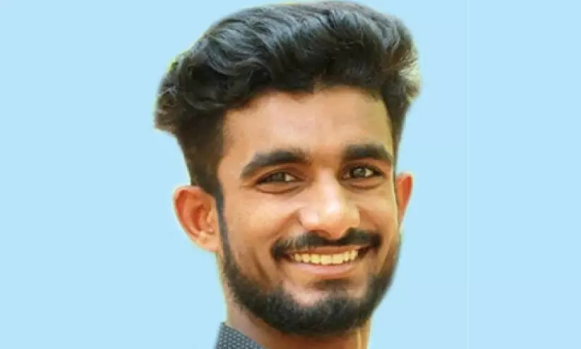 തീവണ്ടി തട്ടി മരിച്ച യുവാവിനെ തിരിച്ചറിഞ്ഞു തീവണ്ടി തട്ടി മരിച്ച യുവാവിനെ തിരിച്ചറിഞ്ഞു