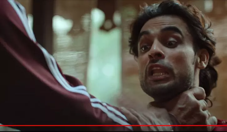 അമേരിക്കൻ സൂപ്പർഹീറോയാകാൻ മിന്നൽ മുരളിക്ക്​ ദ ഗ്രേറ്റ്​ ഖലി ടെസ്റ്റ്​ - രസകരമായ വിഡിയോ പുറത്ത്​